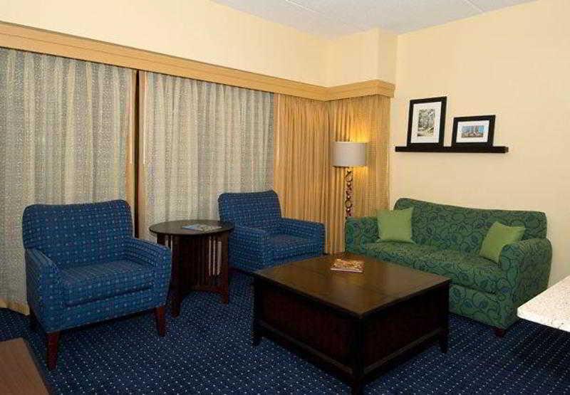 Springhill Suites Norfolk Old Dominion University Номер фото